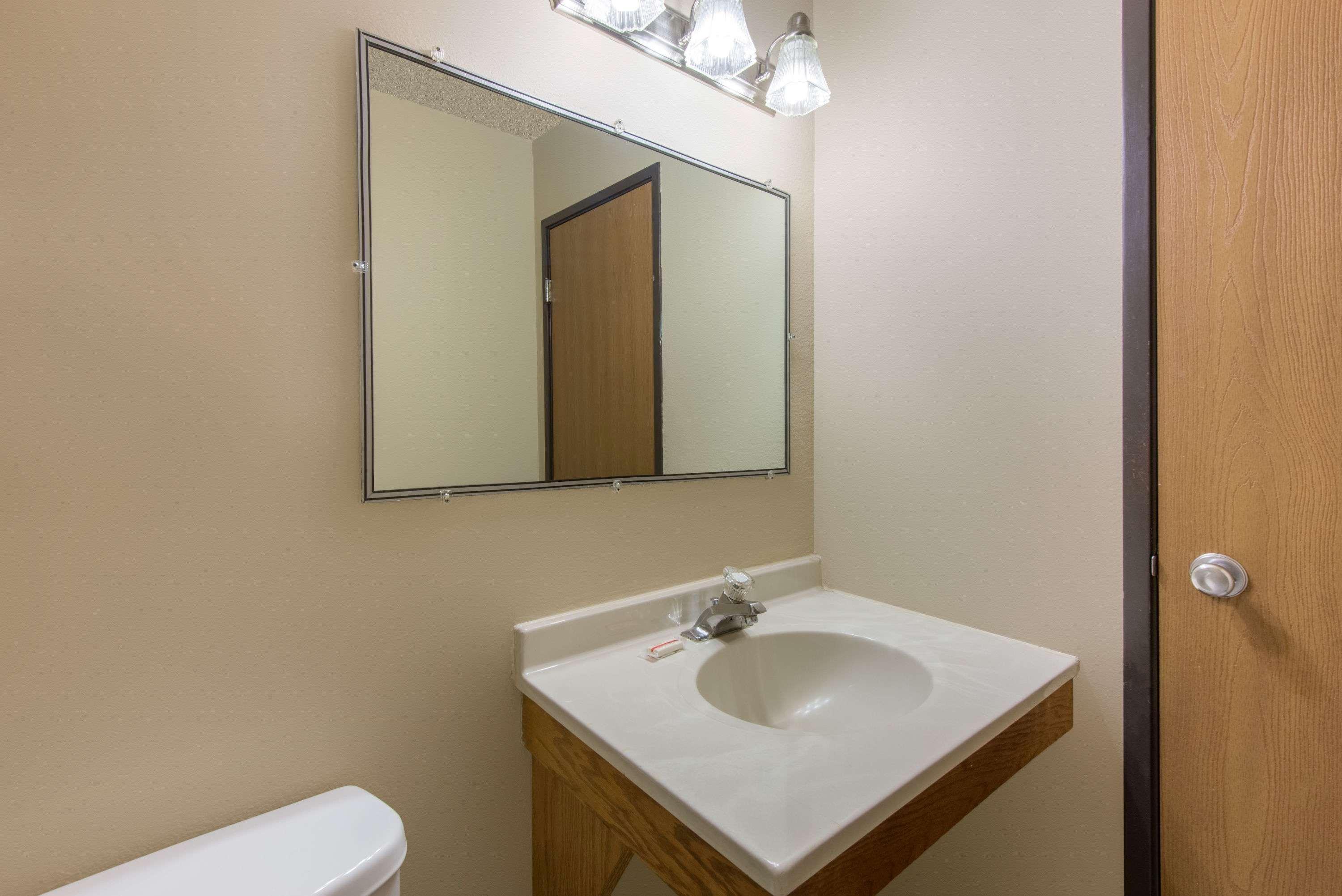 Super 8 By Wyndham Youngstown/Austintown Esterno foto