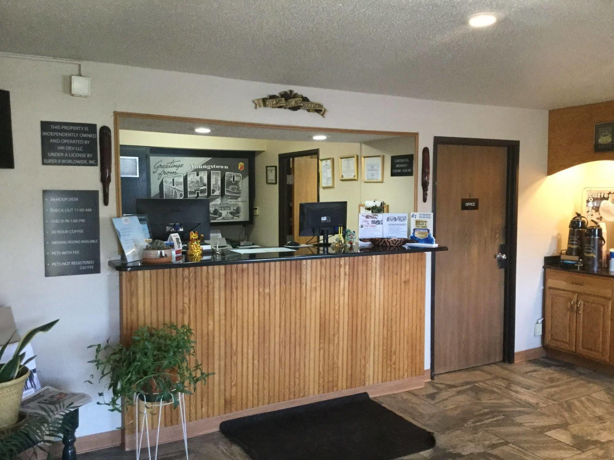 Super 8 By Wyndham Youngstown/Austintown Esterno foto